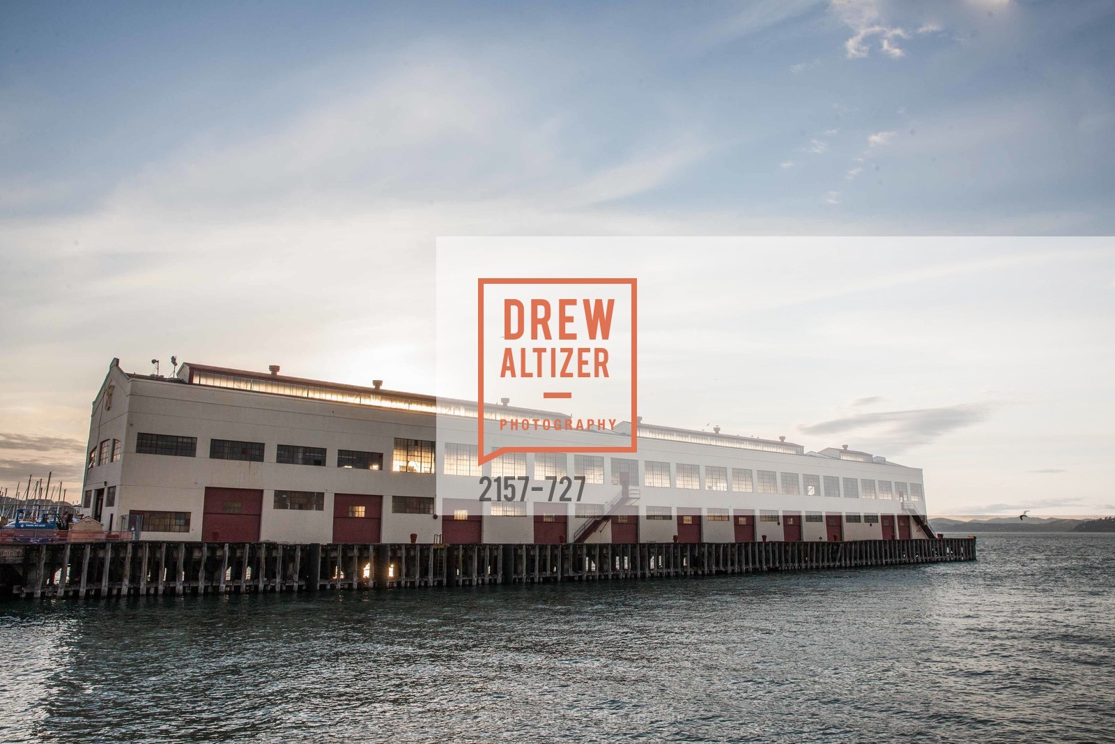 Atmosphere, SAN FRANCISCO ART INSTITUTE Gala Honoring Art Visionary and Advocate ROSELYNE CHROMAN SWIG, US, May 14th, 2015,Drew Altizer, Drew Altizer Photography, full-service agency, private events, San Francisco photographer, photographer california
