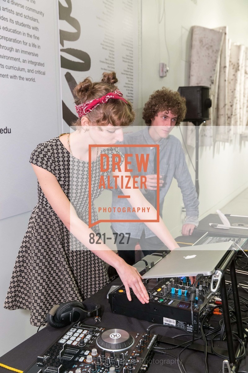 Performance, SAN FRANCISCO ART INSTITUTE Gala Honoring Art Visionary and Advocate ROSELYNE CHROMAN SWIG, US, May 14th, 2015,Drew Altizer, Drew Altizer Photography, full-service agency, private events, San Francisco photographer, photographer california