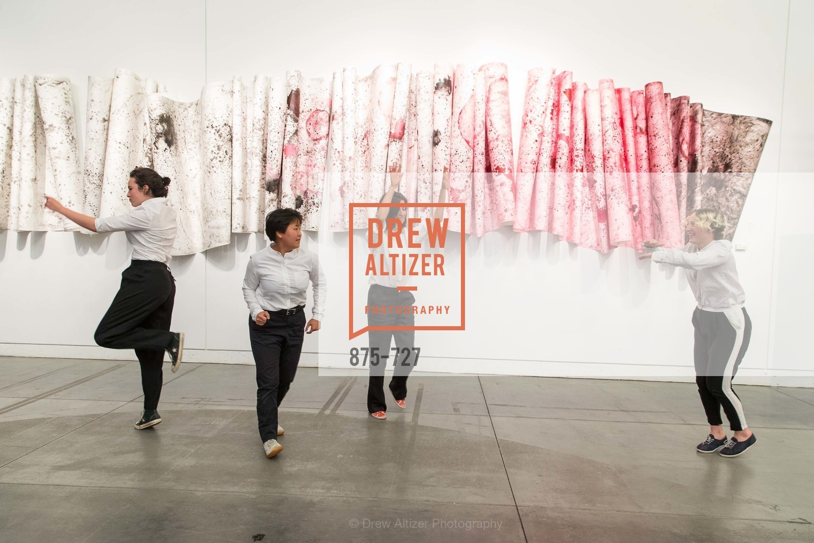 Performance, SAN FRANCISCO ART INSTITUTE Gala Honoring Art Visionary and Advocate ROSELYNE CHROMAN SWIG, US, May 14th, 2015,Drew Altizer, Drew Altizer Photography, full-service agency, private events, San Francisco photographer, photographer california