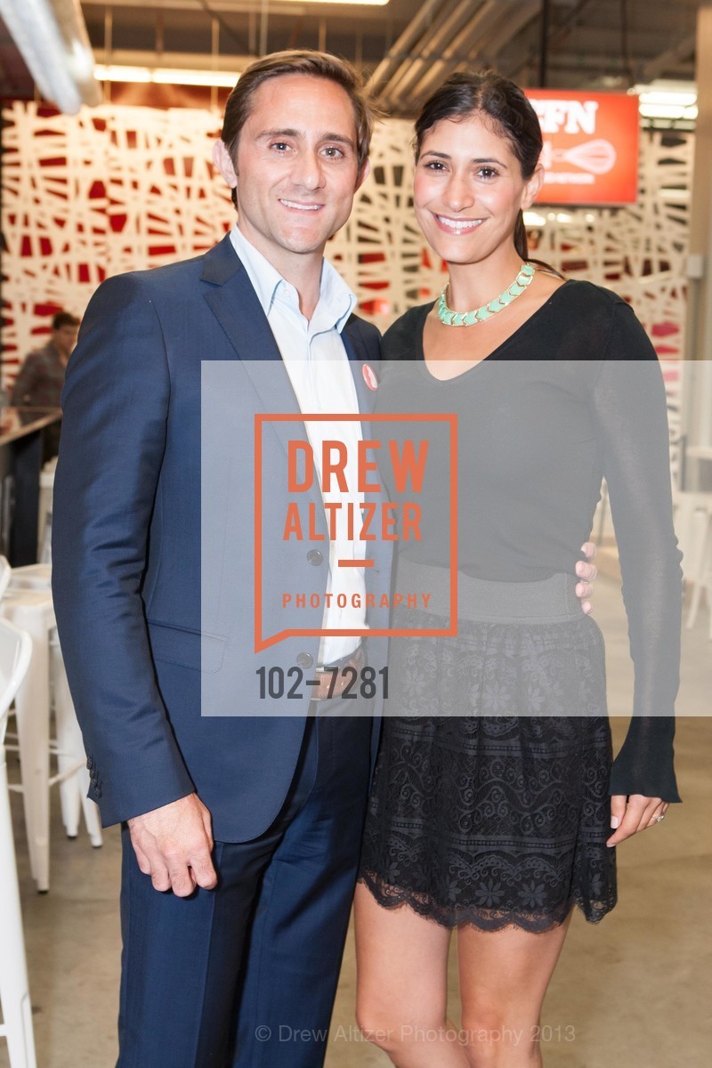 Steve Rivera, Ali Rivera, Photo #102-7281