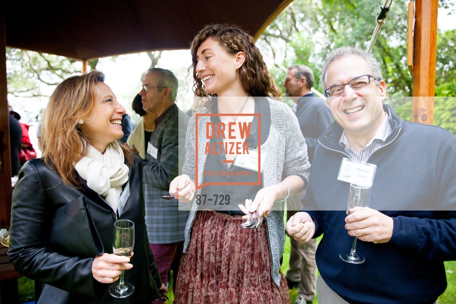 Jacqueline Swire, Isabelle Drever, Stephen Swire, THE TRUST FOR PUBLIC LAND Luncheon Hosted by THE DREVER FAMILY FOUNDATION, US, May 15th, 2015, Photo #87-729 Jacqueline Swire, Isabelle Drever, Stephen Swire, Photo #87-729