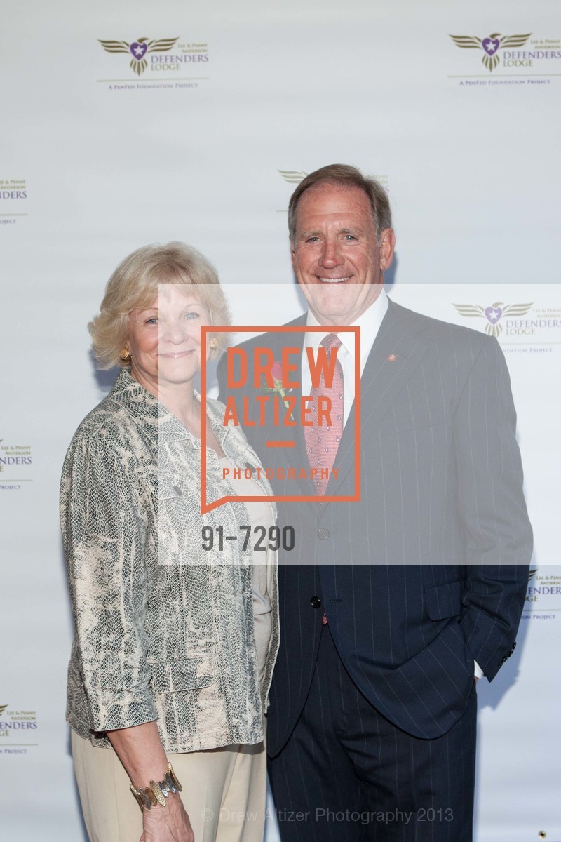 Paige Dyer, Tom Dyer, Photo #91-7290