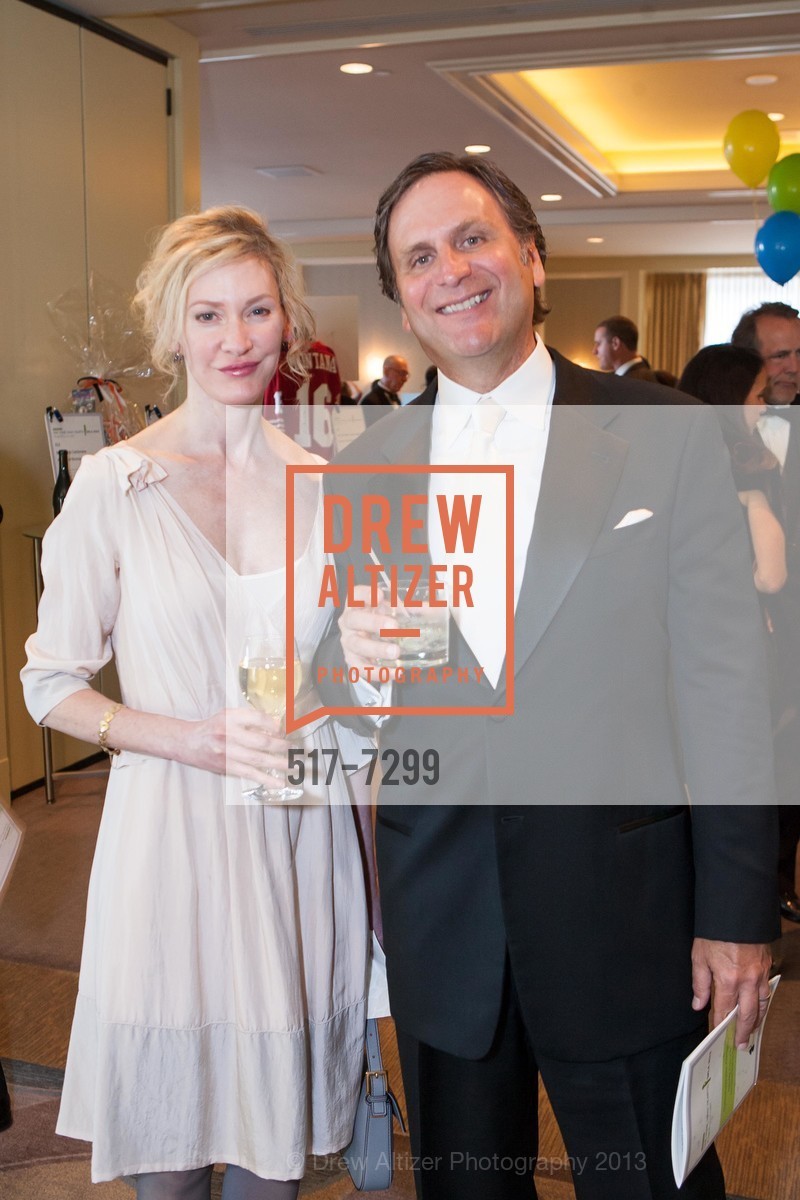 Suzanne Rosenblatt, Abram Rosenblatt, RAPHAEL HOUSE: One Home Many Hearts Gala, US, May 17th, 2013, Photo #517-7299 Suzanne Rosenblatt, Abram Rosenblatt, Photo #517-7299