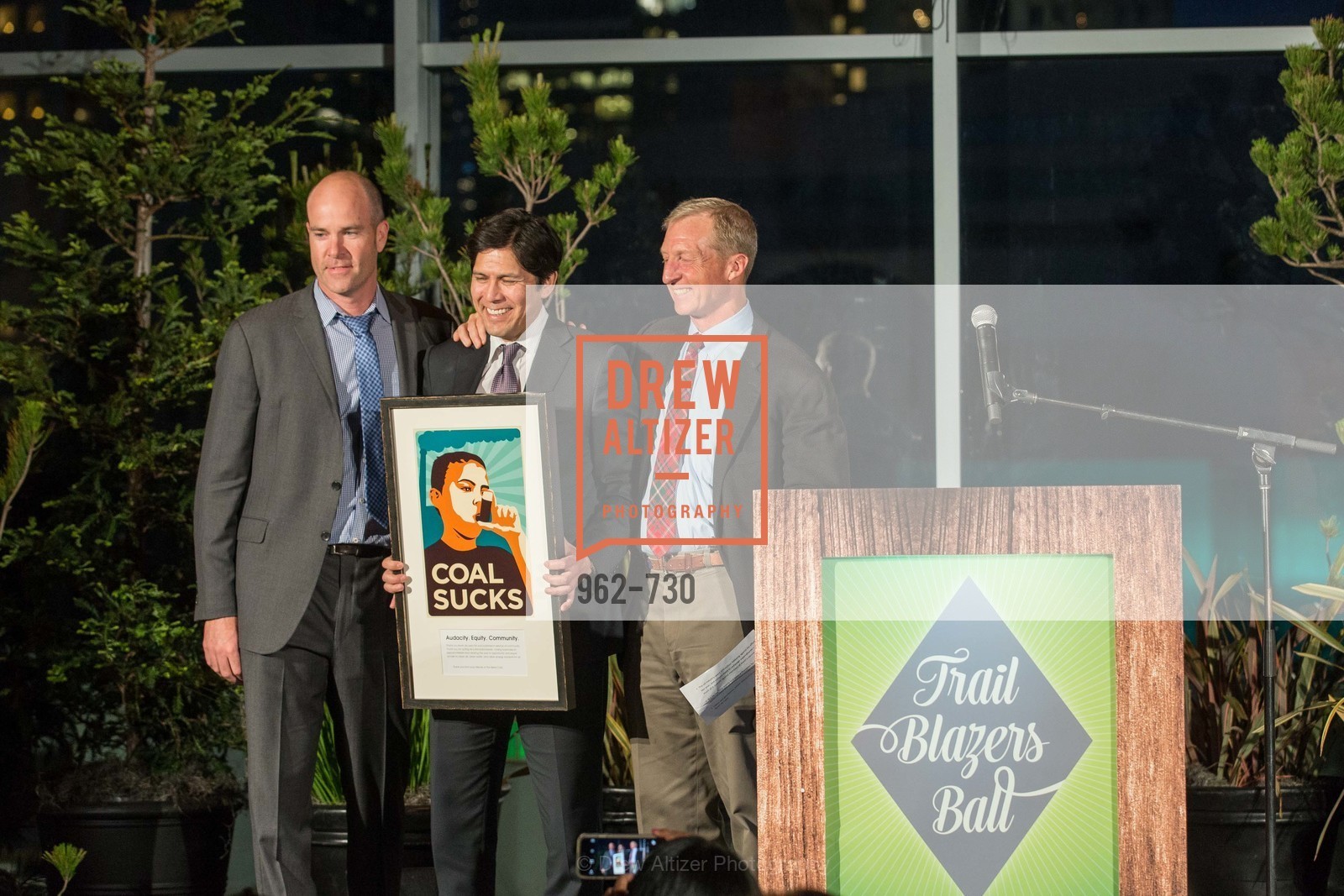 Michael Brune, State Senator Kevin DeLeon, Tom Steyer, 2015 SIERRA CLUB Trail Blazers Ball, US, May 16th, 2015,Drew Altizer, Drew Altizer Photography, full-service agency, private events, San Francisco photographer, photographer california