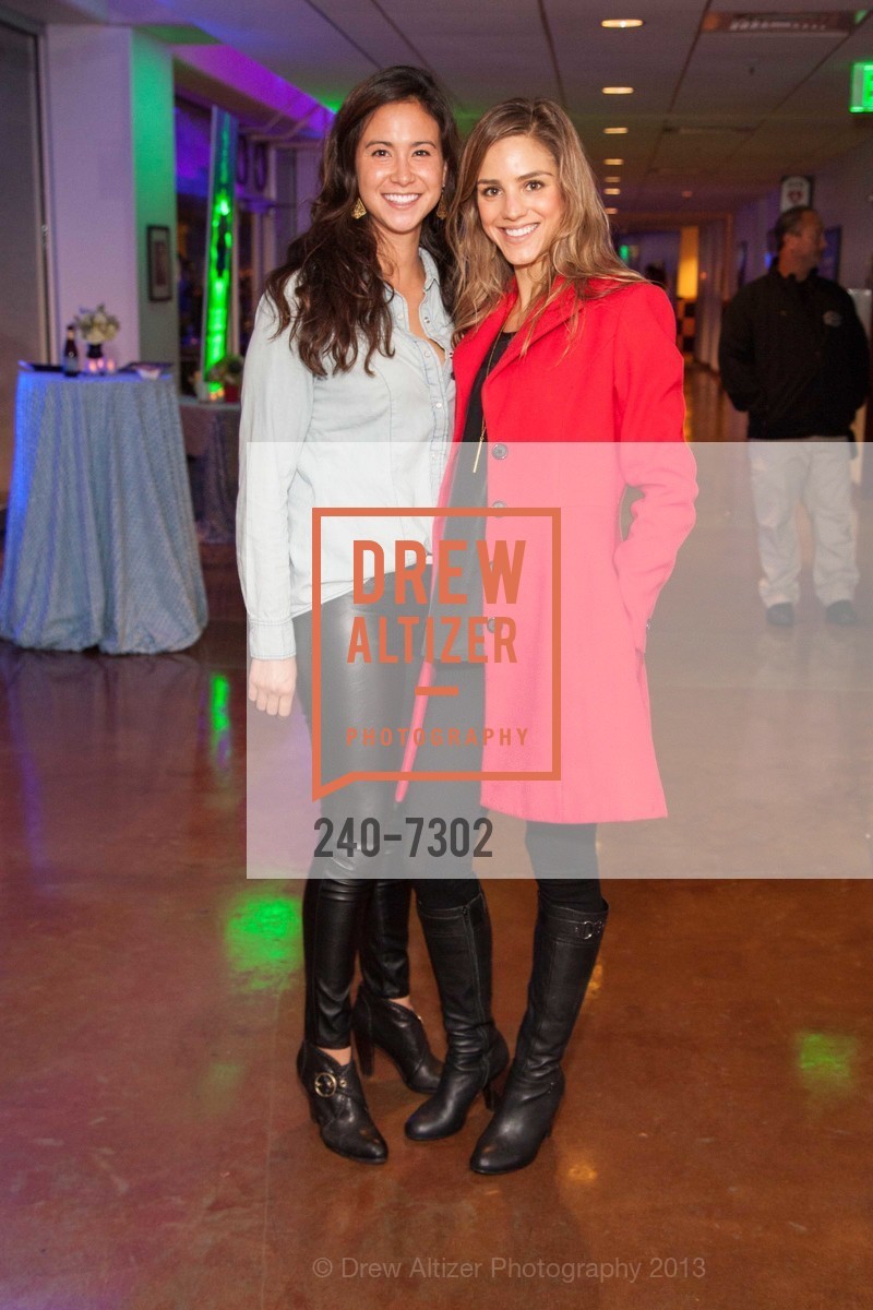 Bianca Moiseff, Lauren Jollymour, UCSF BENIOFF CHILDREN'S HOSPITAL Benefit Concert at AT&T PARK, US, November 19th, 2013, Photo #240-7302 Bianca Moiseff, Lauren Jollymour, Photo #240-7302