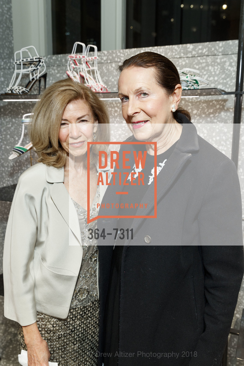 Paige Koch, Holly Suich, Valentino and SFMOMA Modern Ball 2018 Kick Off Party, Valentino. 105 Grand Avenue, March 8th, 2018, Photo #364-7311 Paige Koch, Holly Suich, Photo #364-7311