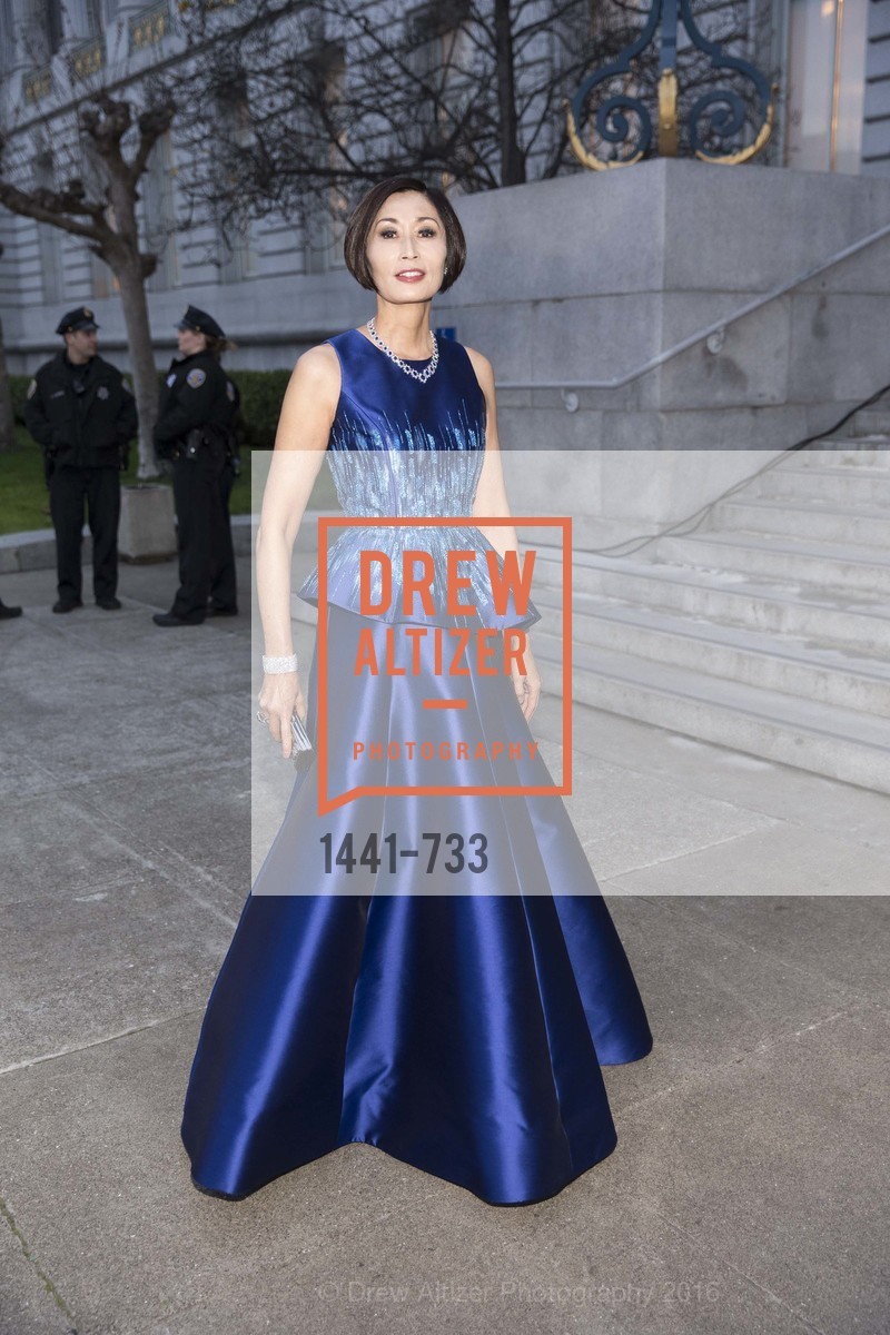 Yurie Pascarella, San Francisco Ballet 2016 Opening Night Gala, San Francisco City Hall. 1 Dr Carlton B Goodlett Pl, January 21st, 2016, Photo #1441-733 Yurie Pascarella, Photo #1441-733