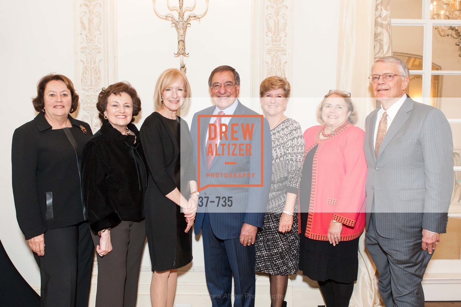 Linda Gruber, Sylvia Panetta, Judy Woodruff, Leon Panetta, Jocelyn Bauer, Camilla Smith, George Smith, A Night with the NewsHour, Metropolitan Club. 640 Sutter Street, January 21st, 2016, Photo #37-735 Linda Gruber, Sylvia Panetta, Judy Woodruff, Leon Panetta, Jocelyn Bauer, Camilla Smith, George Smith, Photo #37-735