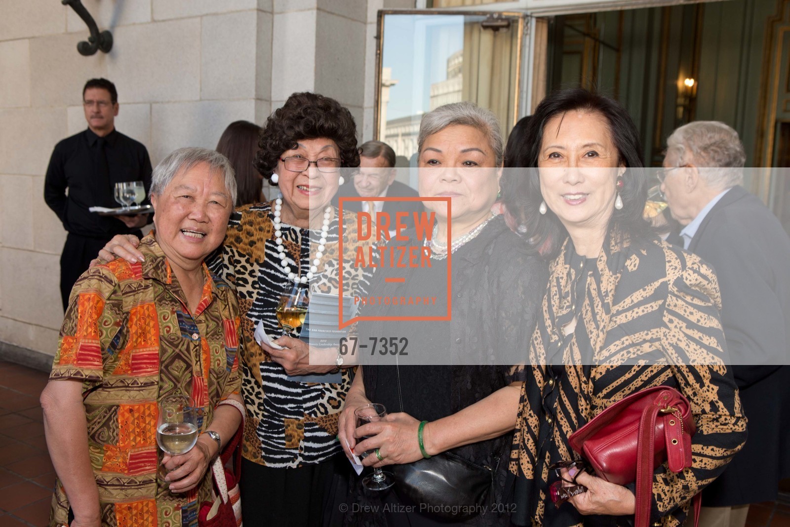 Laura Lai, Mollie Leong, Simmone Kuo, Judge Lillian Sing, THE SAN FRANCISCO FOUNDATION: 2012 Community Leadership Awards, San Francisco War Memorial Veterans Building, Herbst Theatre. 401 Van Ness Avenue, October 2nd, 2012, Photo #67-7352 Laura Lai, Mollie Leong, Simmone Kuo, Judge Lillian Sing, Photo #67-7352
