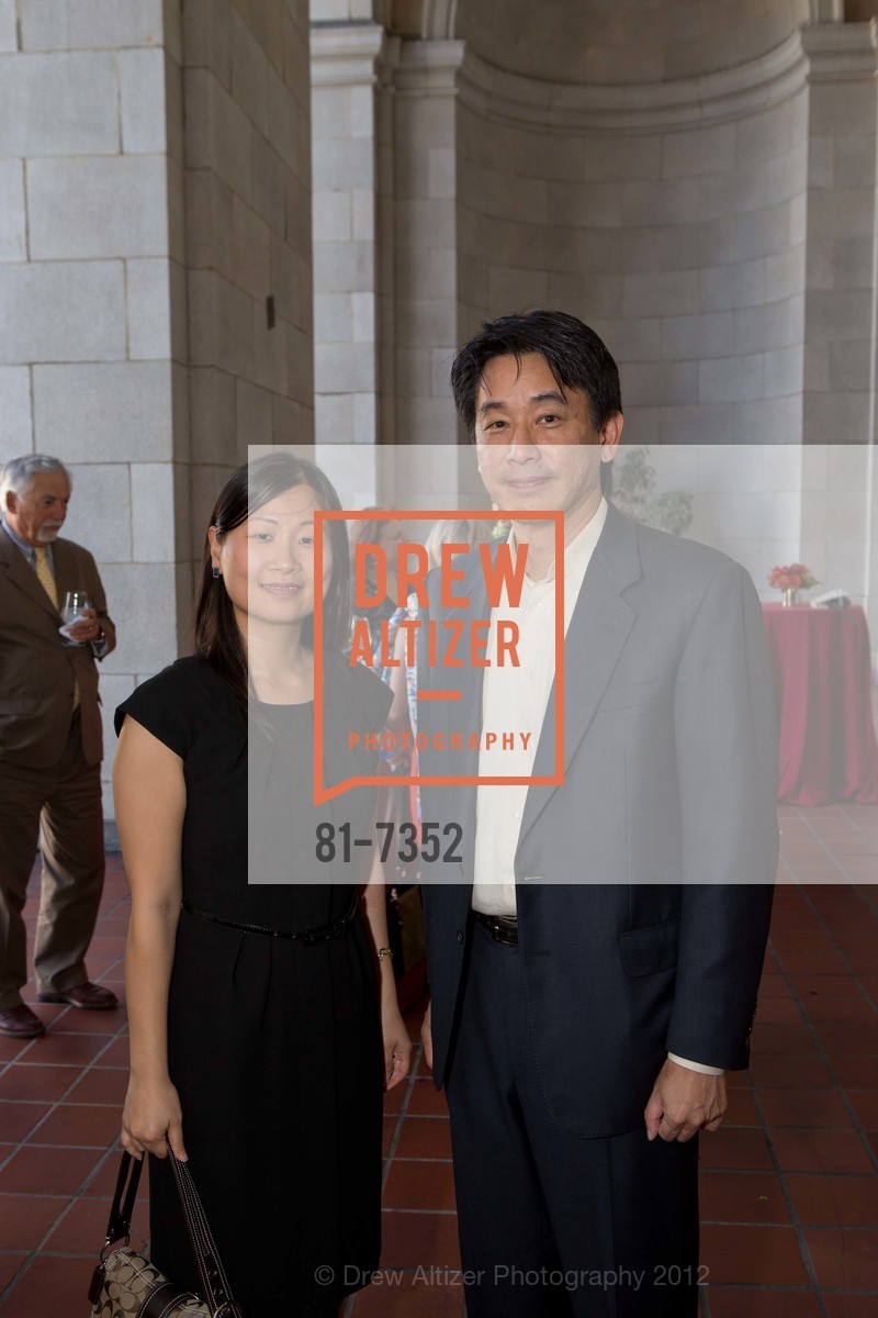 Susan Hsieh, John Fong, THE SAN FRANCISCO FOUNDATION: 2012 Community Leadership Awards, San Francisco War Memorial Veterans Building, Herbst Theatre. 401 Van Ness Avenue, October 2nd, 2012, Photo #81-7352 Susan Hsieh, John Fong, Photo #81-7352