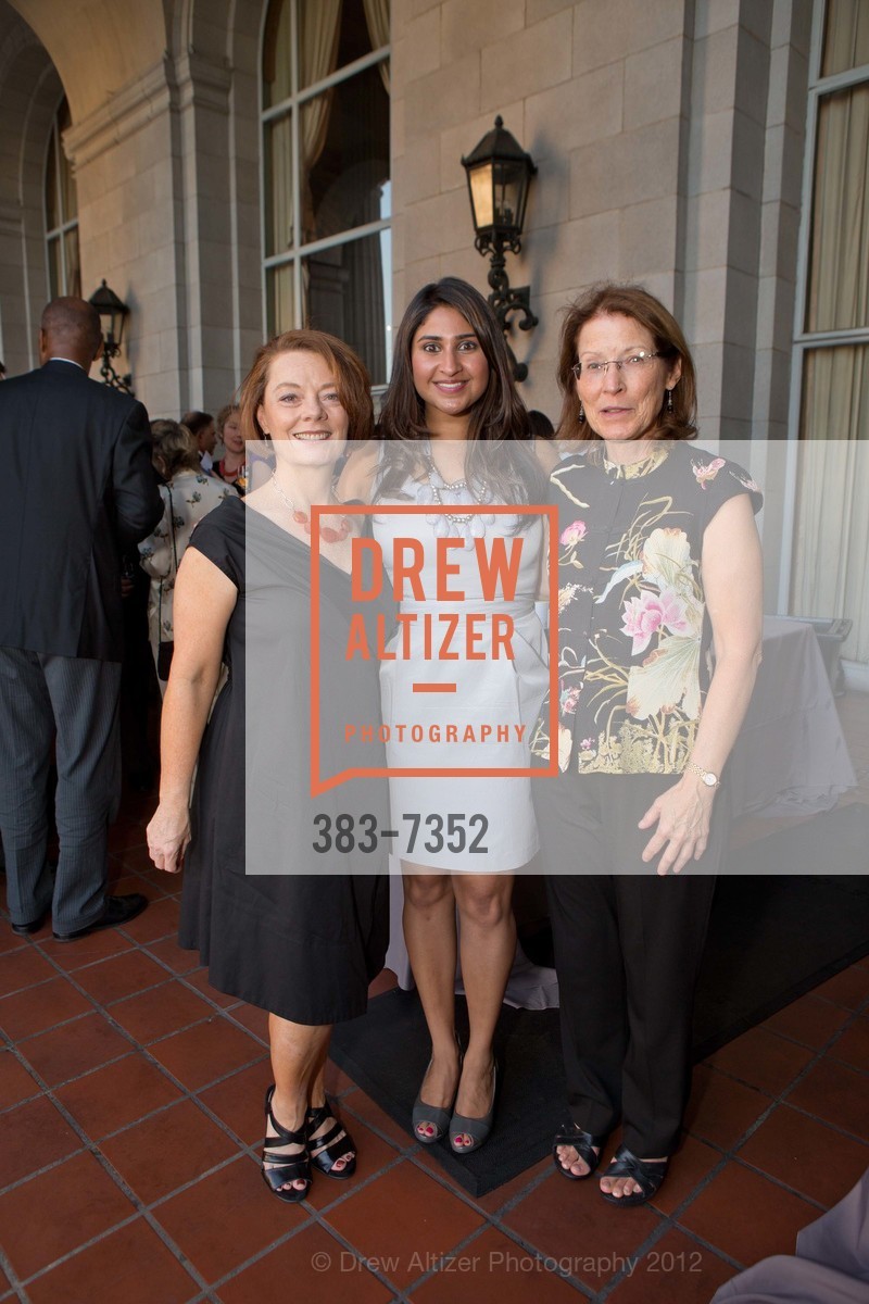 Monica Pressley, Sally Iyer, Anne Bolla, THE SAN FRANCISCO FOUNDATION: 2012 Community Leadership Awards, San Francisco War Memorial Veterans Building, Herbst Theatre. 401 Van Ness Avenue, October 2nd, 2012, Photo #383-7352 Monica Pressley, Sally Iyer, Anne Bolla, Photo #383-7352