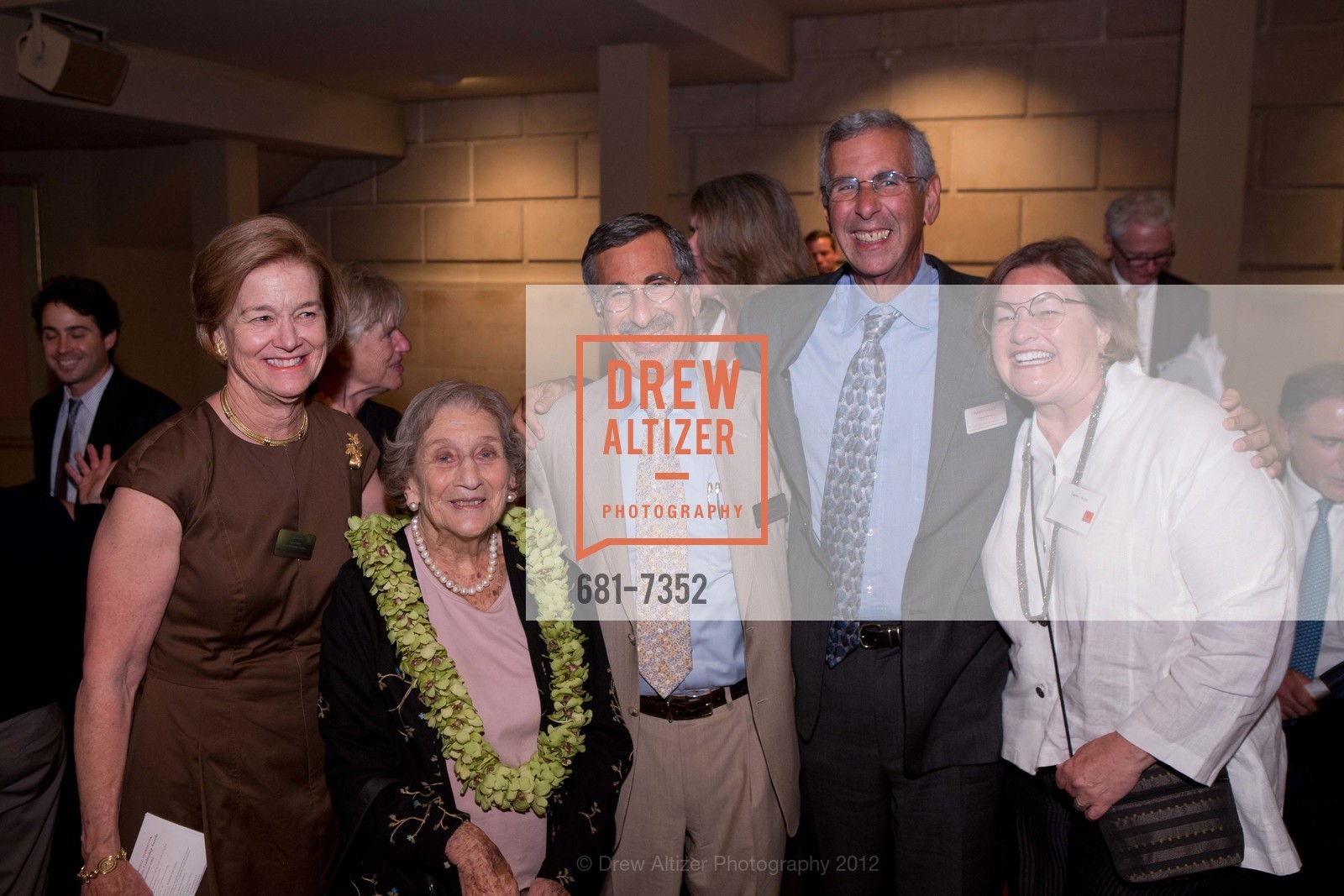 Leslie Hume, Rita Semel, David Friedman, Robert Friedman, Paulette Meyer, THE SAN FRANCISCO FOUNDATION: 2012 Community Leadership Awards, San Francisco War Memorial Veterans Building, Herbst Theatre. 401 Van Ness Avenue, October 2nd, 2012, Photo #681-7352 Leslie Hume, Rita Semel, David Friedman, Robert Friedman, Paulette Meyer, Photo #681-7352