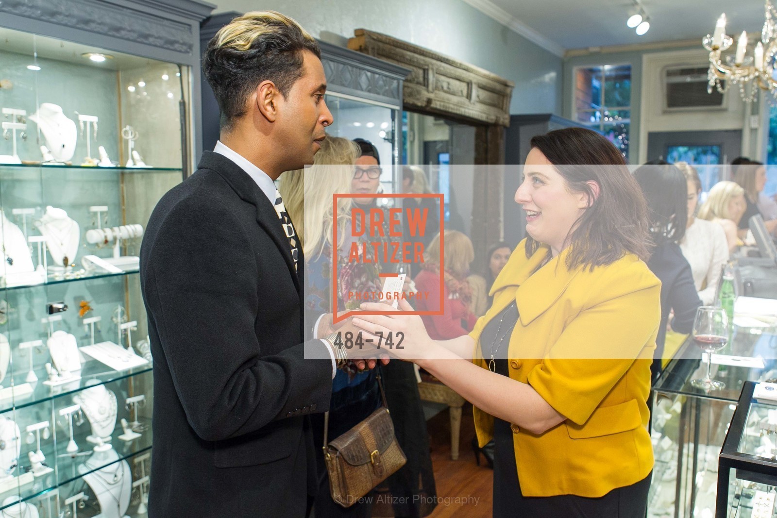 Emillio Mesa, Gia Barsi, LUXETIGERS & GALLERY OF JEWELS Benefit for Dress for Success, US, May 21st, 2015, Photo #484-742 Emillio Mesa, Gia Barsi, Photo #484-742