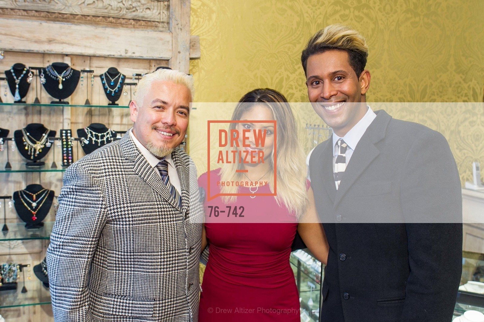 Victor Vargas, Emillio Mesa, LUXETIGERS & GALLERY OF JEWELS Benefit for Dress for Success, US, May 21st, 2015, Photo #76-742 Victor Vargas, Emillio Mesa, Photo #76-742