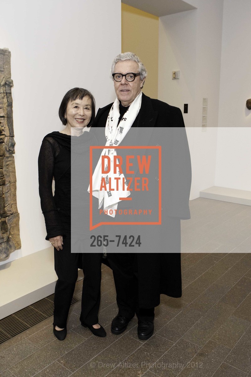 Karen Nagano, Steven Baker, Stephen De Staebler Exhibition Opening at the DE YOUNG MUSEUM, US, January 26th, 2012, Photo #265-7424 Karen Nagano, Steven Baker, Photo #265-7424