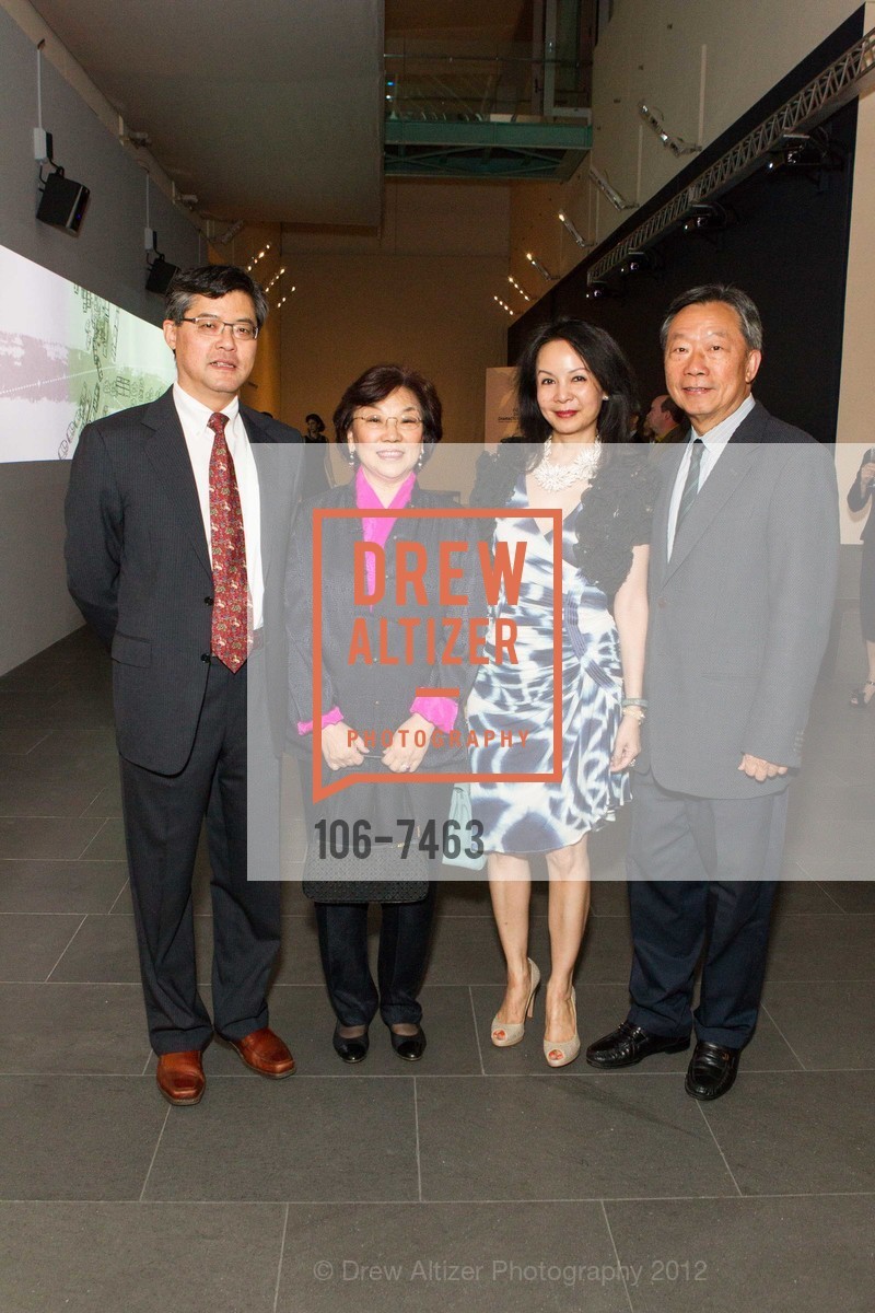 Jay Xu, Virginia Foo, Helen Cheng, Stanley Cheng, Calligraphy Dinner at ASIAN ART MUSEUM, Asian Art Museum. 200 Larkin Street, October 3rd, 2012, Photo #106-7463 Jay Xu, Virginia Foo, Helen Cheng, Stanley Cheng, Photo #106-7463