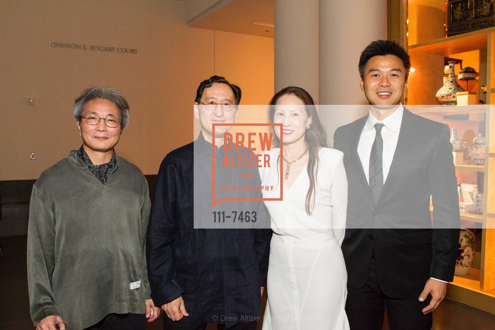 Yung Yu Lin, Arnold Chang, Carolyn Hsu, Hao Sheng, Calligraphy Dinner at ASIAN ART MUSEUM, Asian Art Museum. 200 Larkin Street, October 3rd, 2012, Photo #111-7463 Yung Yu Lin, Arnold Chang, Carolyn Hsu, Hao Sheng, Photo #111-7463