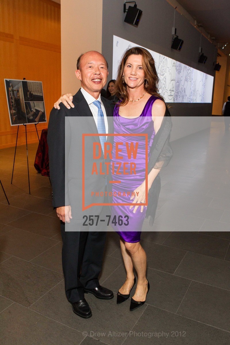 Dennis Wong, Shannon Wong, Calligraphy Dinner at ASIAN ART MUSEUM, Asian Art Museum. 200 Larkin Street, October 3rd, 2012, Photo #257-7463 Dennis Wong, Shannon Wong, Photo #257-7463