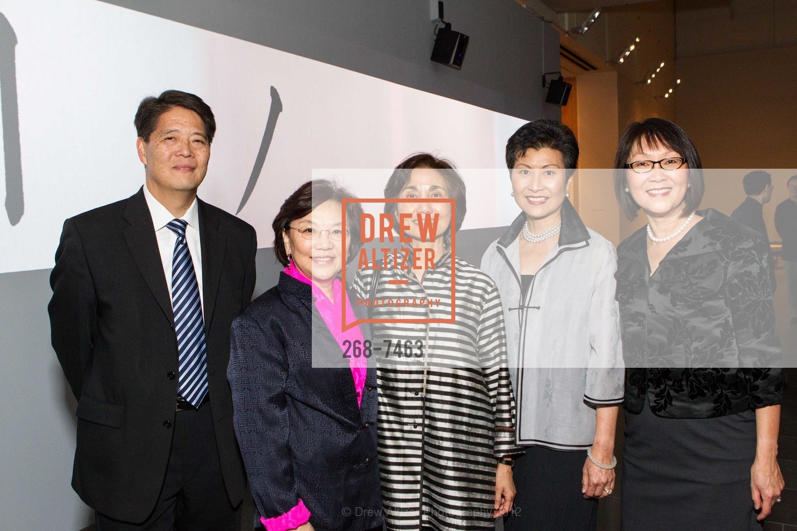 Thomas Yee, Virginia Foo, Jane Chang Tom, Linda Lei, June Yee, Calligraphy Dinner at ASIAN ART MUSEUM, Asian Art Museum. 200 Larkin Street, October 3rd, 2012, Photo #268-7463 Thomas Yee, Virginia Foo, Jane Chang Tom, Linda Lei, June Yee, Photo #268-7463