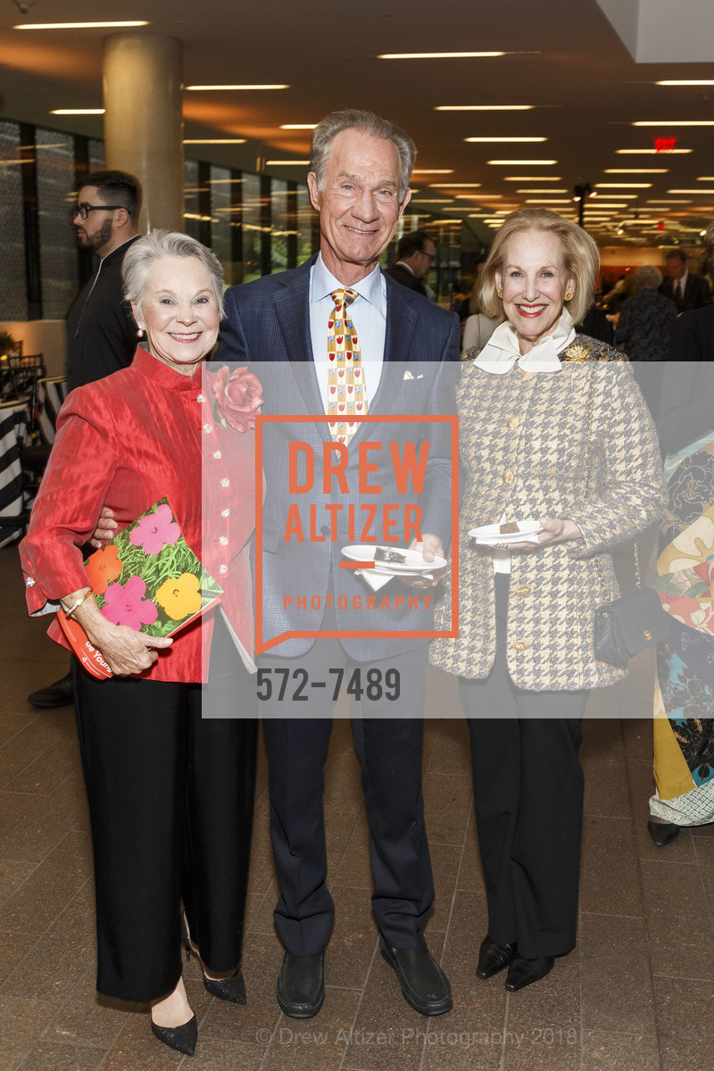 Gay Harris, Wyman Harris, Alex Leitstein, Bouquets to Art Gala 2018, de Young Museum. 50 Hagiwara Tea Garden Drive, San Francisco, CA 94118, March 12th, 2018, Photo #572-7489 Gay Harris, Wyman Harris, Alex Leitstein, Photo #572-7489