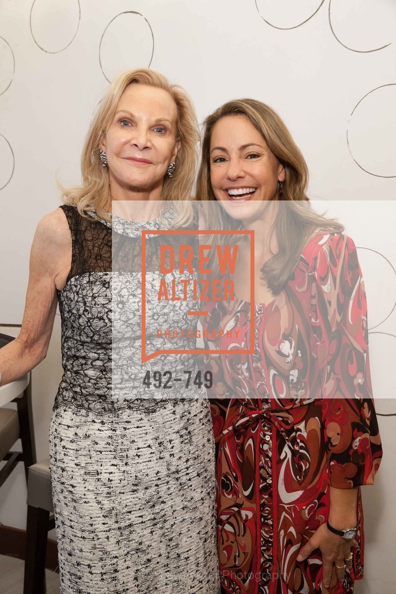Carole McNeil, Claudia Cowan, Photo #492-749