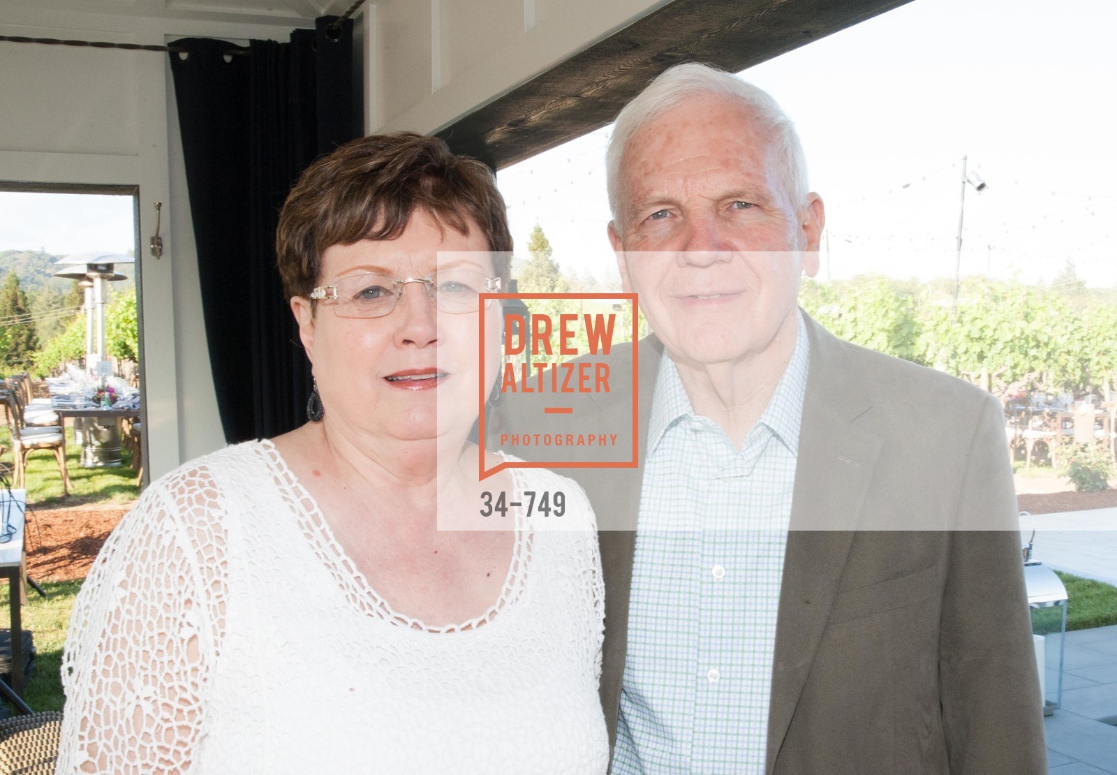 Darlene Sumner, Jerry Sumner, Photo #34-749