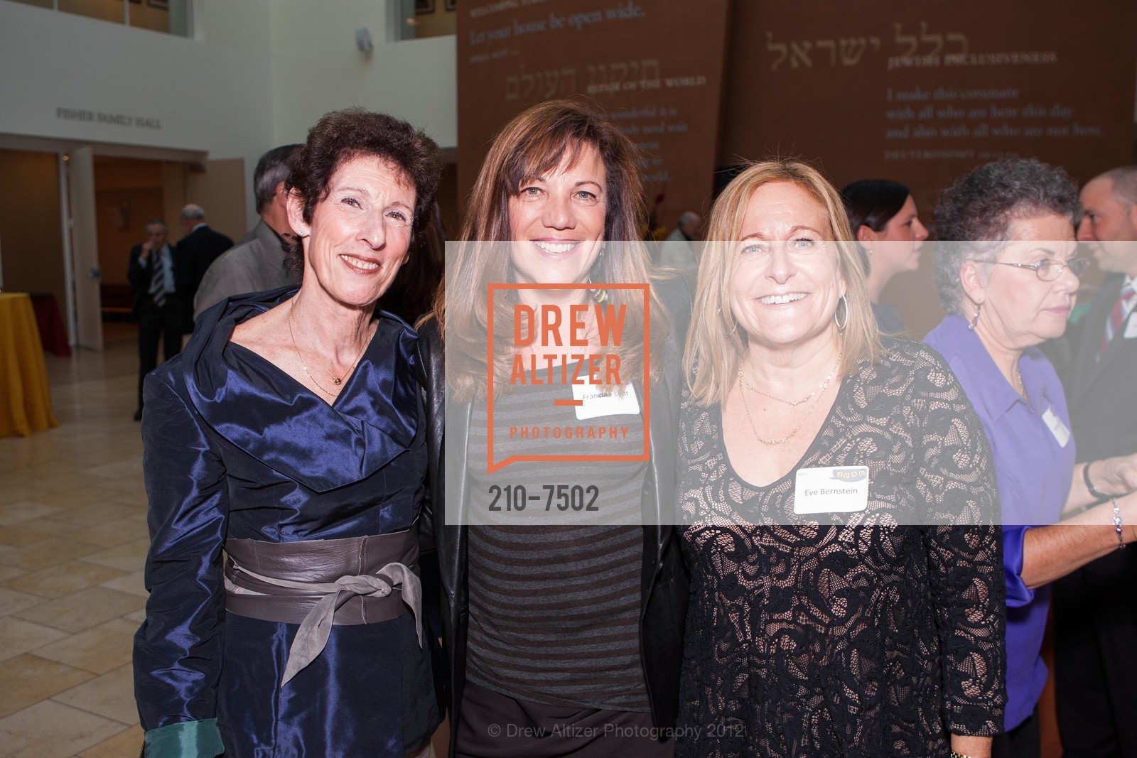 Wendy Kleckner, Fran Lent, Eve Bernstein, JCRC's An Evening of Words With Friends Celebration Honoring Rabbi Doug Kahn's 30th Anniversary, US, October 14th, 2012, Photo #210-7502 Wendy Kleckner, Fran Lent, Eve Bernstein, Photo #210-7502