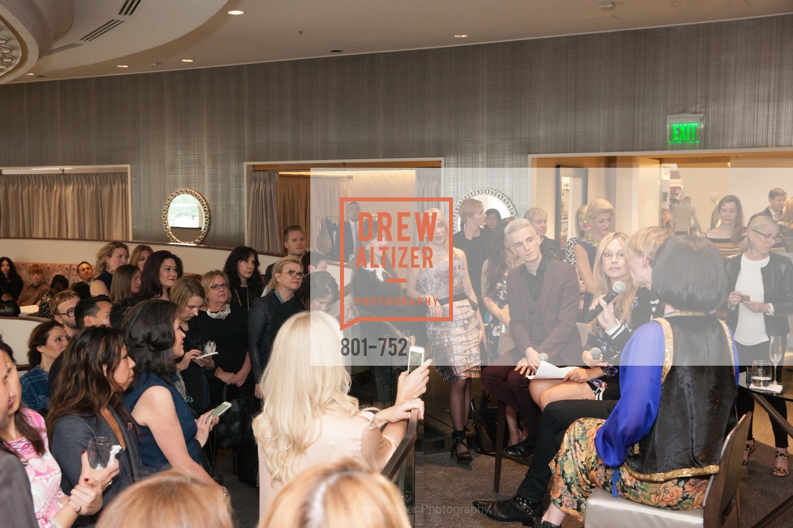 Atmosphere, Electric Fashion Book Signing with Christine Suppes & Ken Downing at THE ROTUNDA, NEIMAN MARCUS, Neiman Marcus, Rotunda, May 27th, 2015, Photo #801-752 Atmosphere, Photo #801-752