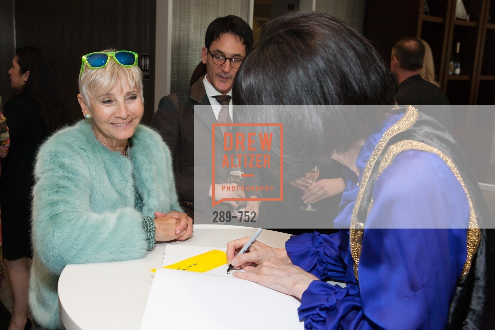 Gail Glasser, Electric Fashion Book Signing with Christine Suppes & Ken Downing at THE ROTUNDA, NEIMAN MARCUS, Neiman Marcus, Rotunda, May 27th, 2015,Drew Altizer, Drew Altizer Photography, full-service agency, private events, San Francisco photographer, photographer california