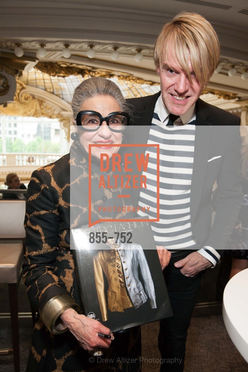 Joy Venturini Bianchi, Electric Fashion Book Signing with Christine Suppes & Ken Downing at THE ROTUNDA, NEIMAN MARCUS, Neiman Marcus, Rotunda, May 27th, 2015,Drew Altizer, Drew Altizer Photography, full-service agency, private events, San Francisco photographer, photographer california
