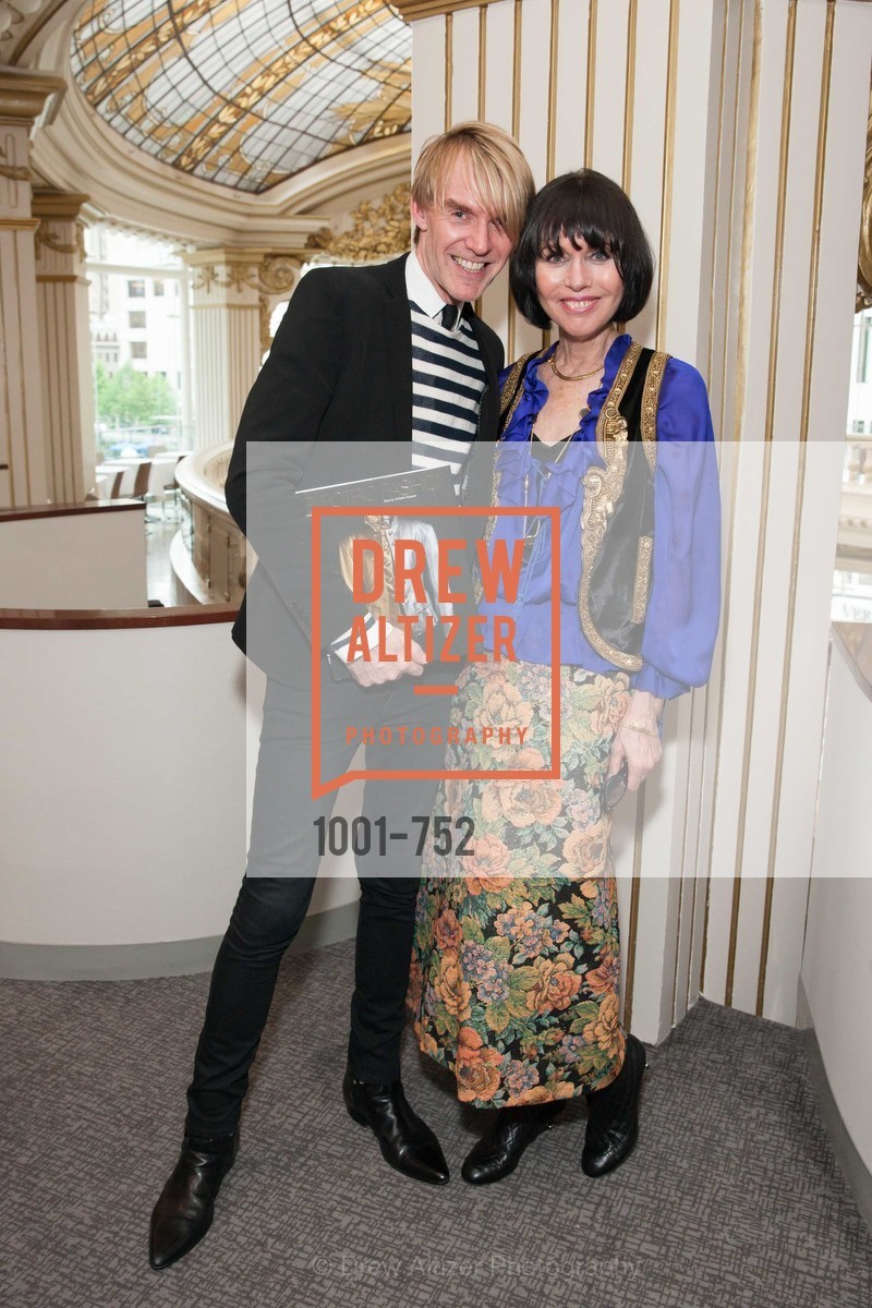 Ken Downing, Christine Suppes, Electric Fashion Book Signing with Christine Suppes & Ken Downing at THE ROTUNDA, NEIMAN MARCUS, Neiman Marcus, Rotunda, May 27th, 2015,Drew Altizer, Drew Altizer Photography, full-service agency, private events, San Francisco photographer, photographer california