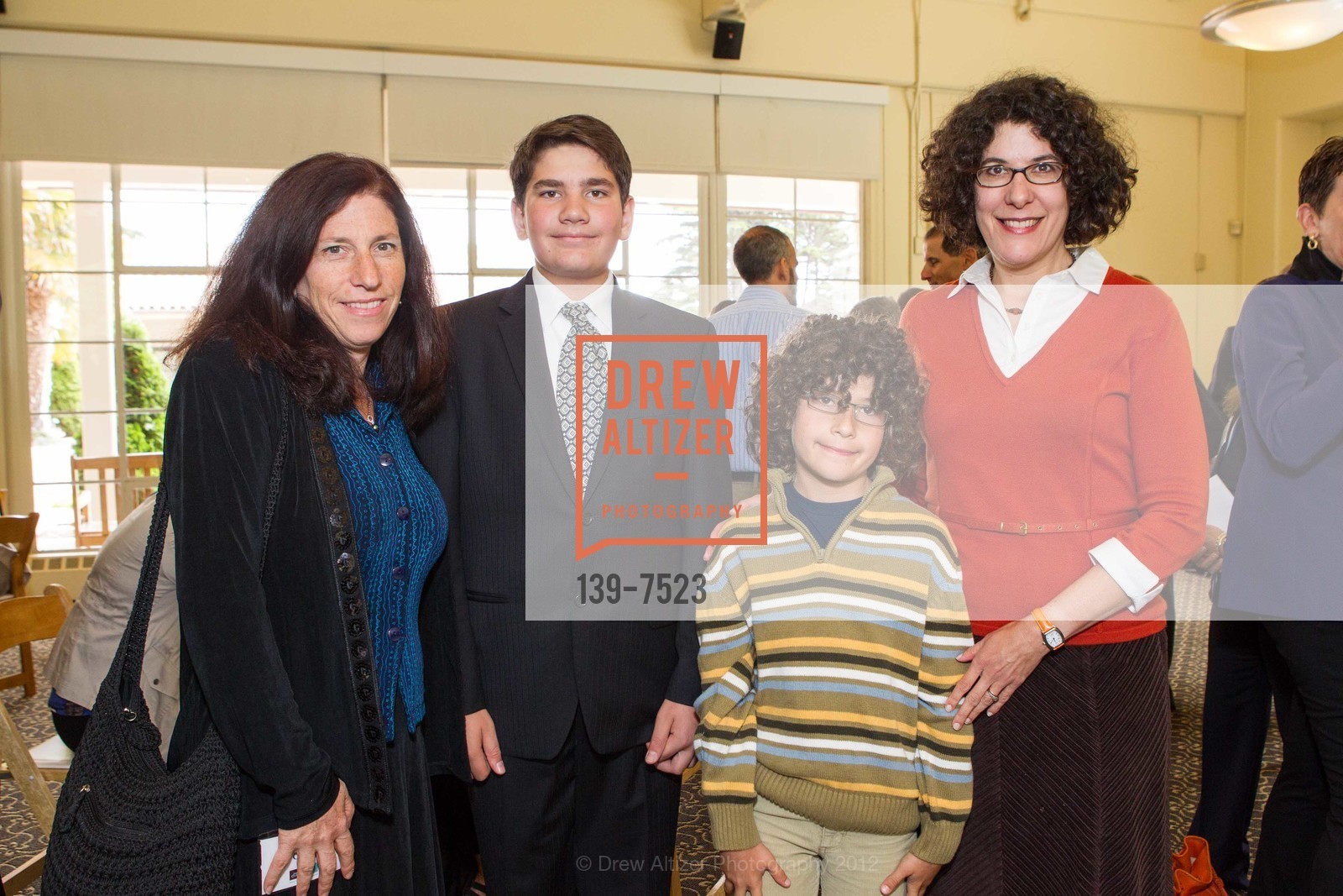 Elaine Gold, Ben Gold-Matejka, Aaron Miller, Jackie Shelton-Miller, DILLER Teen Tikkun Olam Awards Luncheon, US, August 20th, 2012, Photo #139-7523 Elaine Gold, Ben Gold-Matejka, Aaron Miller, Jackie Shelton-Miller, Photo #139-7523