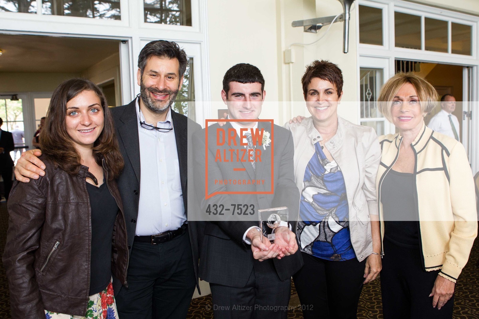 Sarah Lustiger, Richard Shapiro, Joseph Langerman, Libby Lawrence, DILLER Teen Tikkun Olam Awards Luncheon, US, August 20th, 2012, Photo #432-7523 Sarah Lustiger, Richard Shapiro, Joseph Langerman, Libby Lawrence, Photo #432-7523