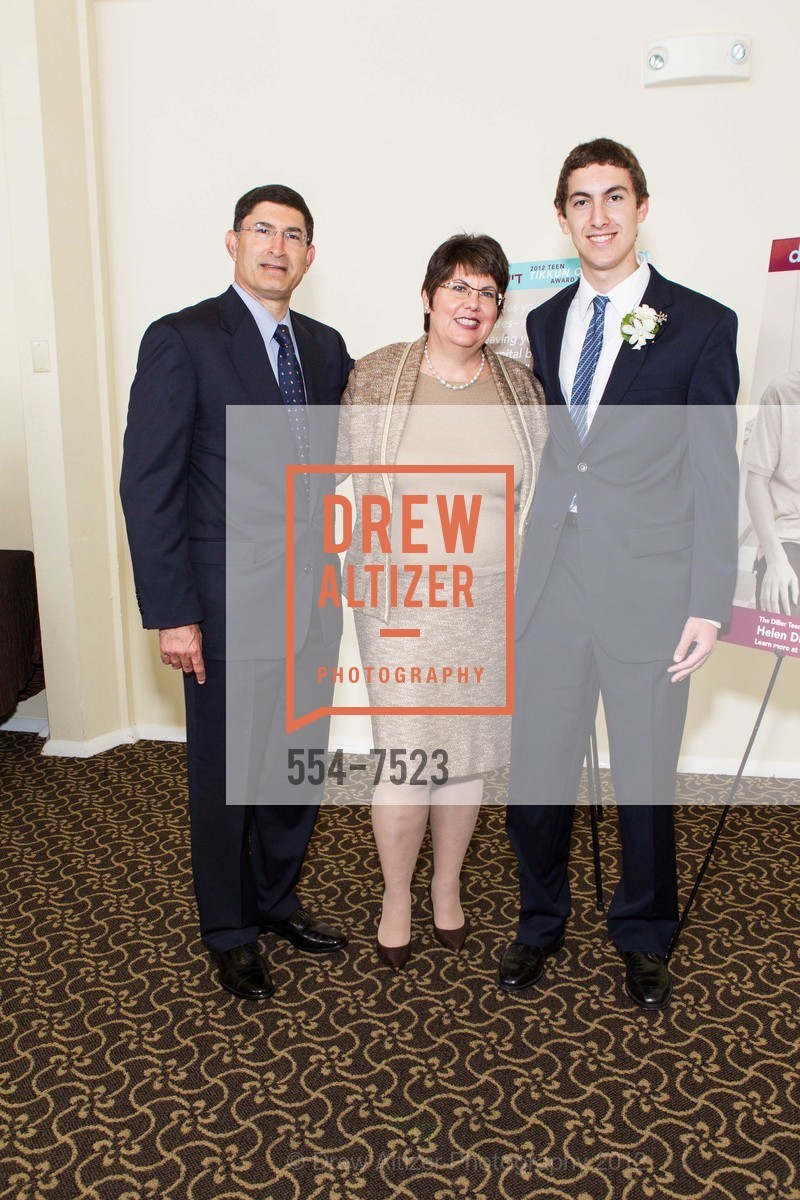 Joel Weinstein, Deborah Eisen, Adam Weinstein, DILLER Teen Tikkun Olam Awards Luncheon, US, August 20th, 2012, Photo #554-7523 Joel Weinstein, Deborah Eisen, Adam Weinstein, Photo #554-7523