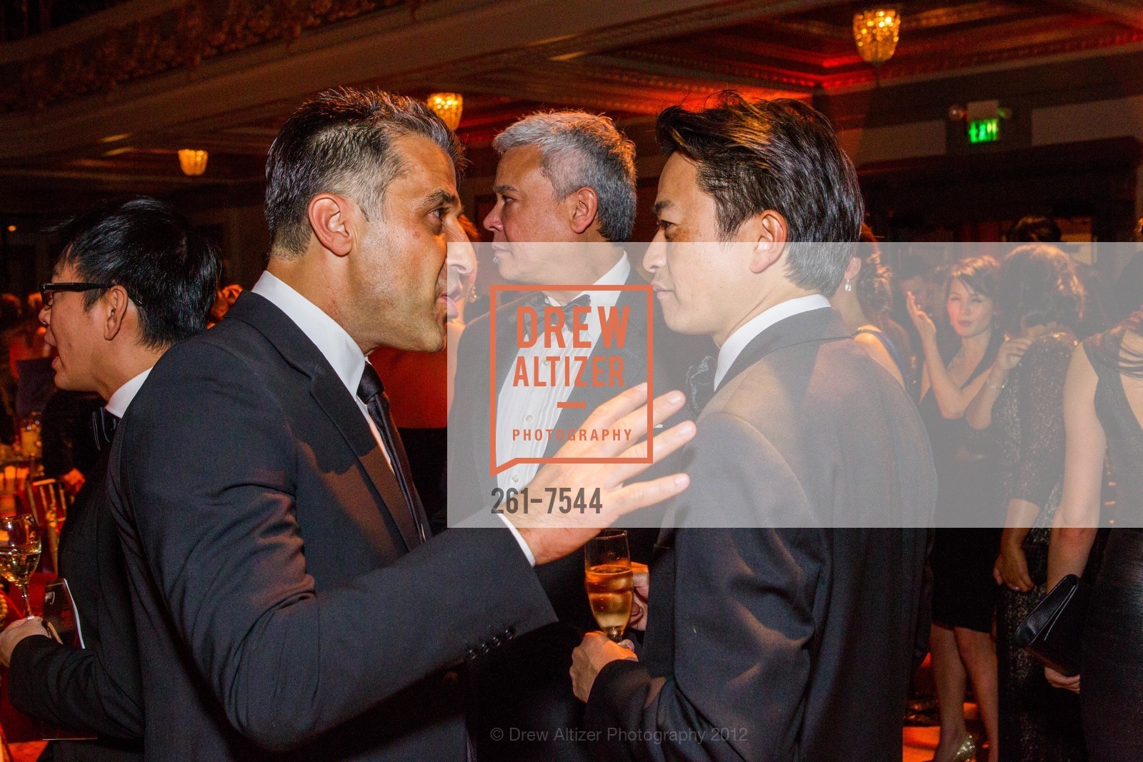 Shawn Taheri, Rand Stewart, Herbert Wei, Photo #261-7544