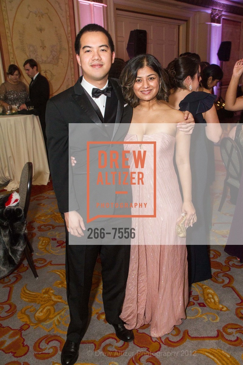 Will Lin, Priya Saiprasad, SPINSTERS Annual Holiday Ball, US, December 1st, 2012, Photo #266-7556 Will Lin, Priya Saiprasad, Photo #266-7556