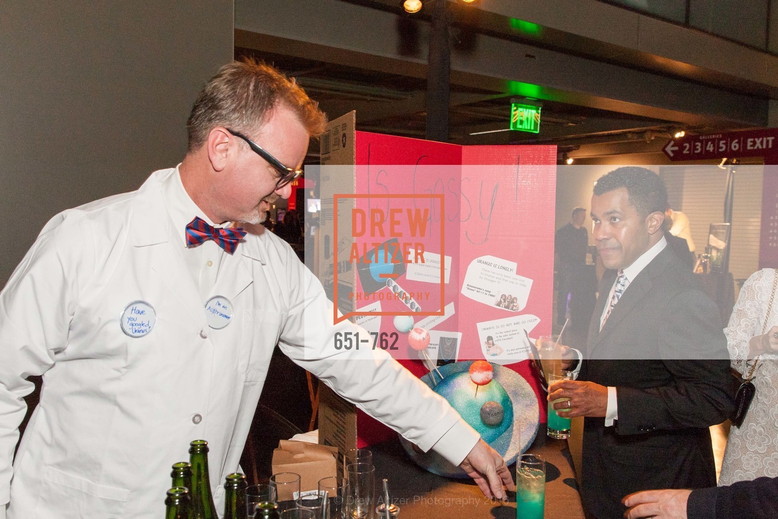 Atmosphere, The 2016 Exploratorium Science of Cocktails, Exploratorium. Pier 15, January 22nd, 2016,Drew Altizer, Drew Altizer Photography, full-service agency, private events, San Francisco photographer, photographer california