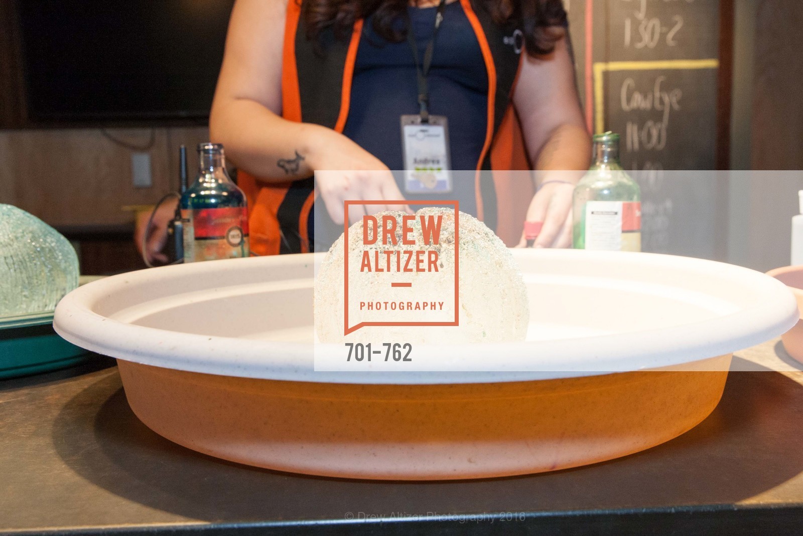 Atmosphere, The 2016 Exploratorium Science of Cocktails, Exploratorium. Pier 15, January 22nd, 2016,Drew Altizer, Drew Altizer Photography, full-service agency, private events, San Francisco photographer, photographer california