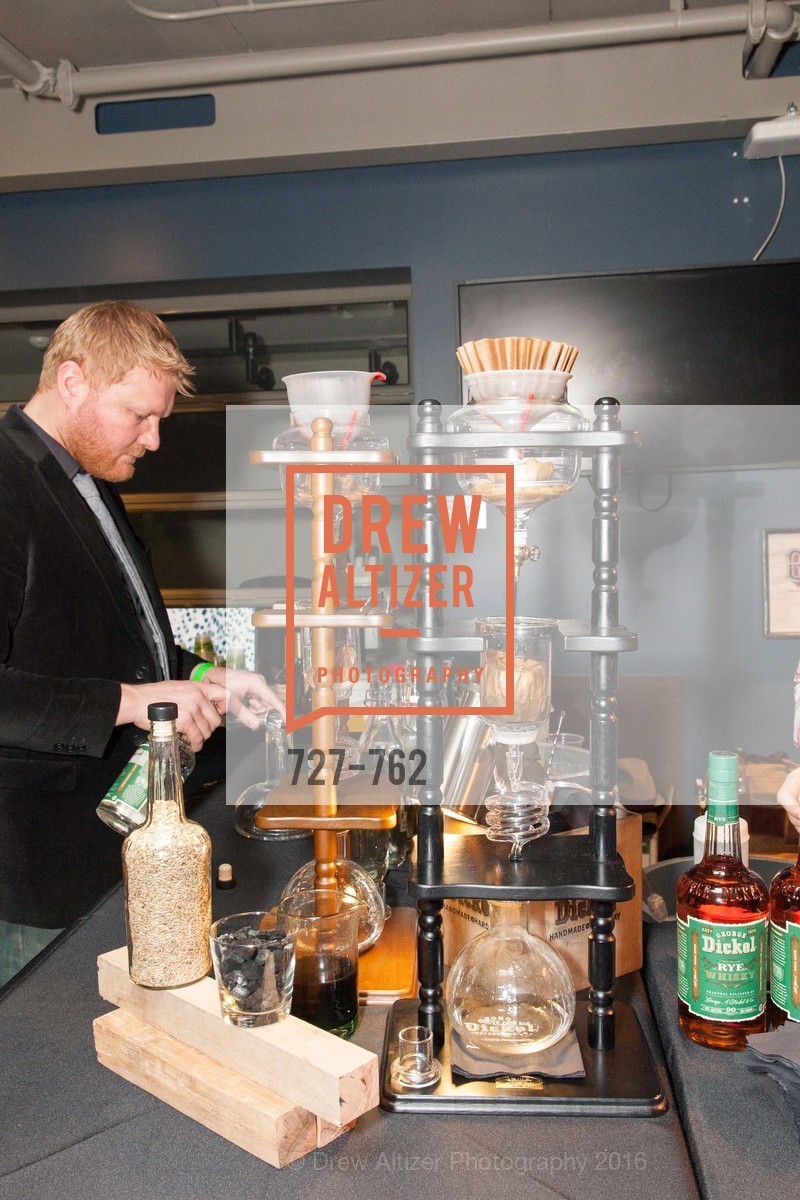Atmosphere, The 2016 Exploratorium Science of Cocktails, Exploratorium. Pier 15, January 22nd, 2016,Drew Altizer, Drew Altizer Photography, full-service event agency, private events, San Francisco photographer, photographer California