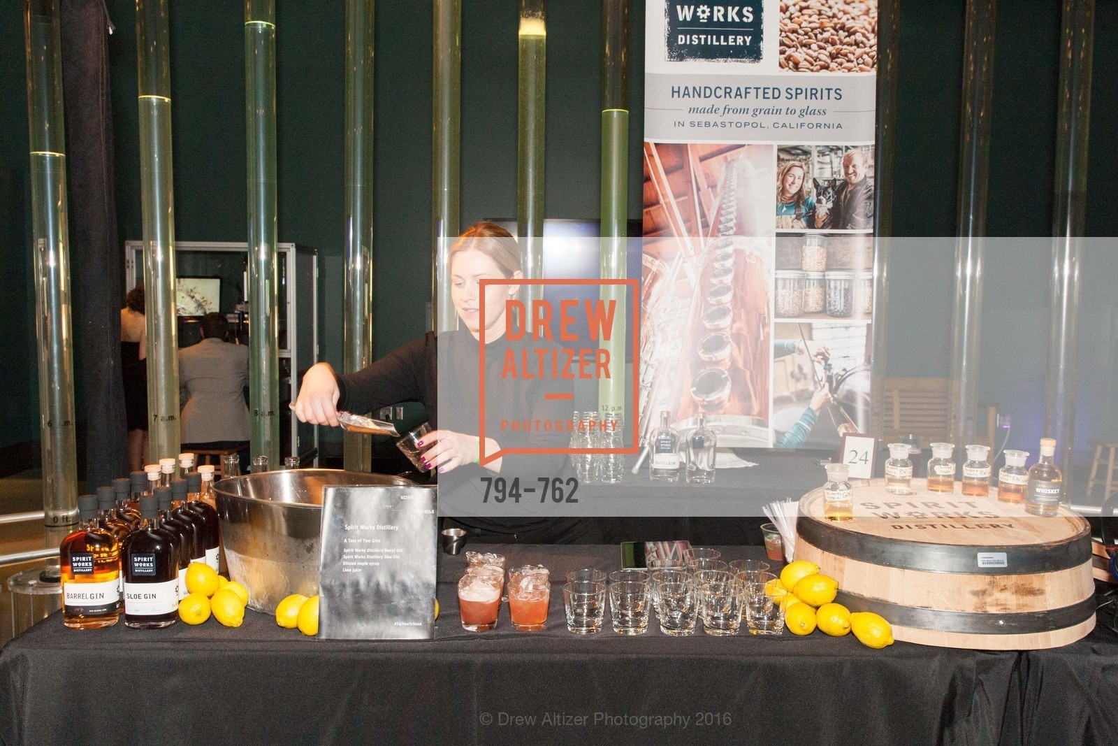 Atmosphere, The 2016 Exploratorium Science of Cocktails, Exploratorium. Pier 15, January 22nd, 2016,Drew Altizer, Drew Altizer Photography, full-service agency, private events, San Francisco photographer, photographer california