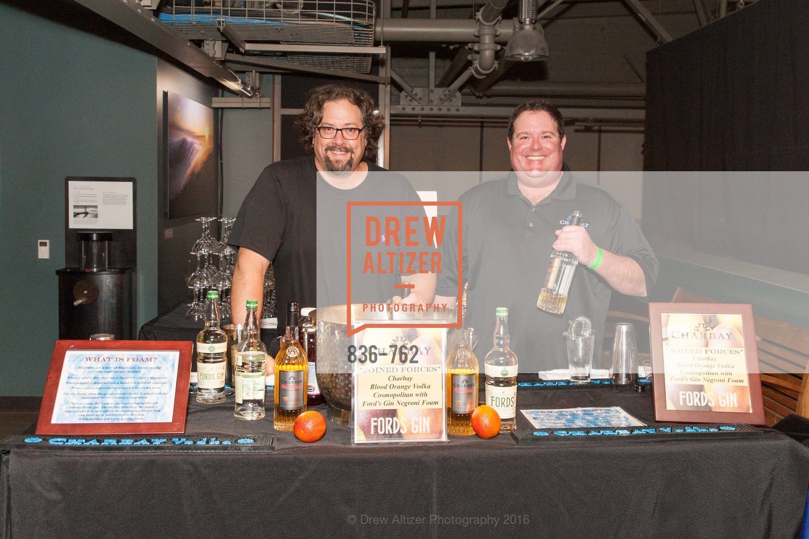 Atmosphere, The 2016 Exploratorium Science of Cocktails, Exploratorium. Pier 15, January 22nd, 2016,Drew Altizer, Drew Altizer Photography, full-service agency, private events, San Francisco photographer, photographer california