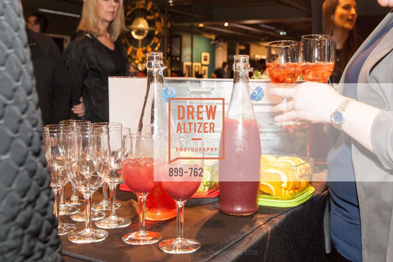 Atmosphere, The 2016 Exploratorium Science of Cocktails, Exploratorium. Pier 15, January 22nd, 2016,Drew Altizer, Drew Altizer Photography, full-service agency, private events, San Francisco photographer, photographer california