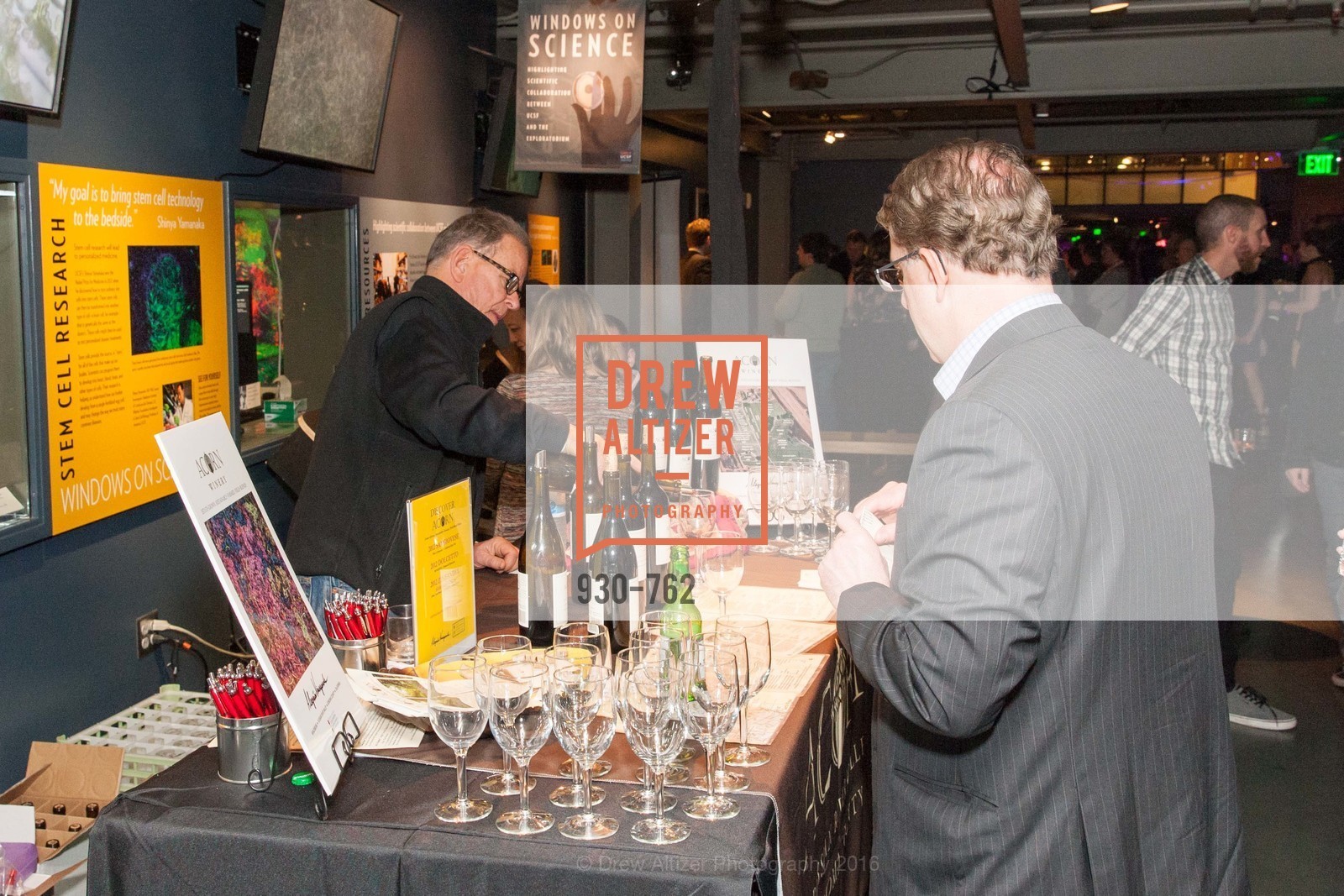 Atmosphere, The 2016 Exploratorium Science of Cocktails, Exploratorium. Pier 15, January 22nd, 2016,Drew Altizer, Drew Altizer Photography, full-service agency, private events, San Francisco photographer, photographer california