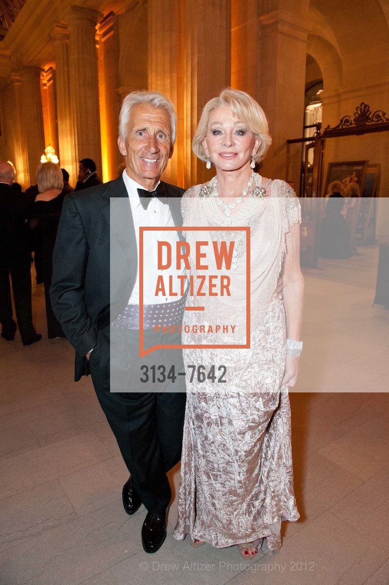 Anthony Parker, Rose Rosenberg, OPERA BALL 2012 Notte di Spendore: A 90th Anniversary Celebration Arrivals, San Francisco City Hall. 1 Dr. Carlton B. Goodlett Place, September 7th, 2012, Photo #3134-7642 Anthony Parker, Rose Rosenberg, Photo #3134-7642
