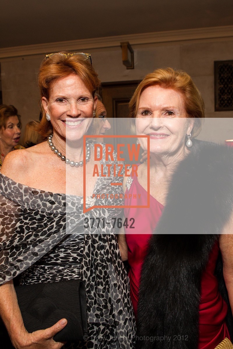 Helen Spalding, Connie Goodyear Baron, OPERA BALL 2012 Notte di Spendore: A 90th Anniversary Celebration Arrivals, San Francisco City Hall. 1 Dr. Carlton B. Goodlett Place, September 7th, 2012, Photo #3771-7642 Helen Spalding, Connie Goodyear Baron, Photo #3771-7642