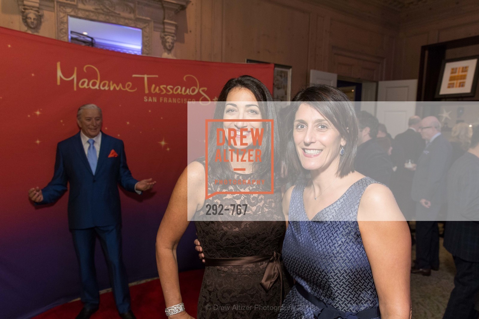 Pam Baer, Elizabeth Revetria, Photo #292-767