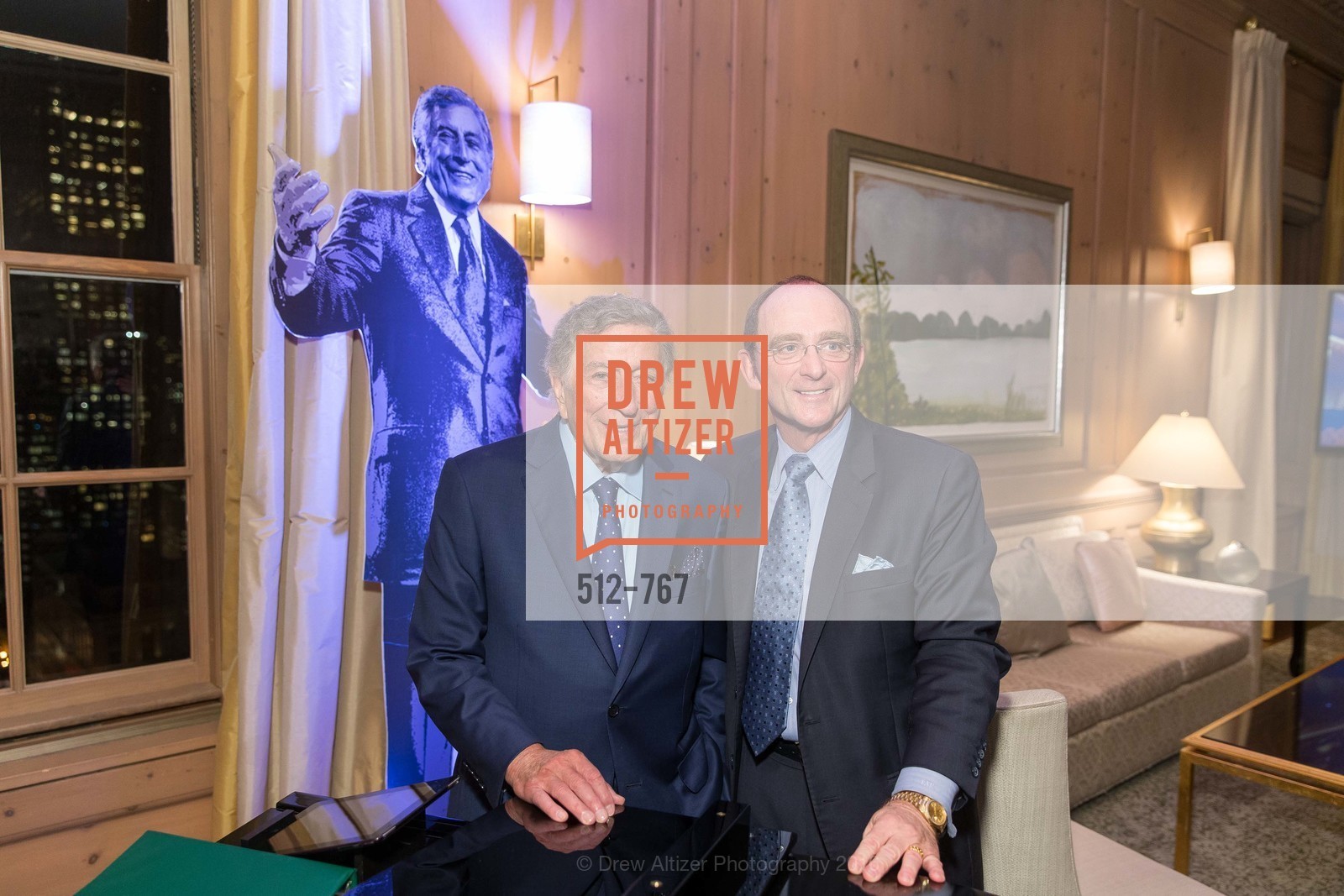 Tony Bennett, Tom Klein, Photo #512-767
