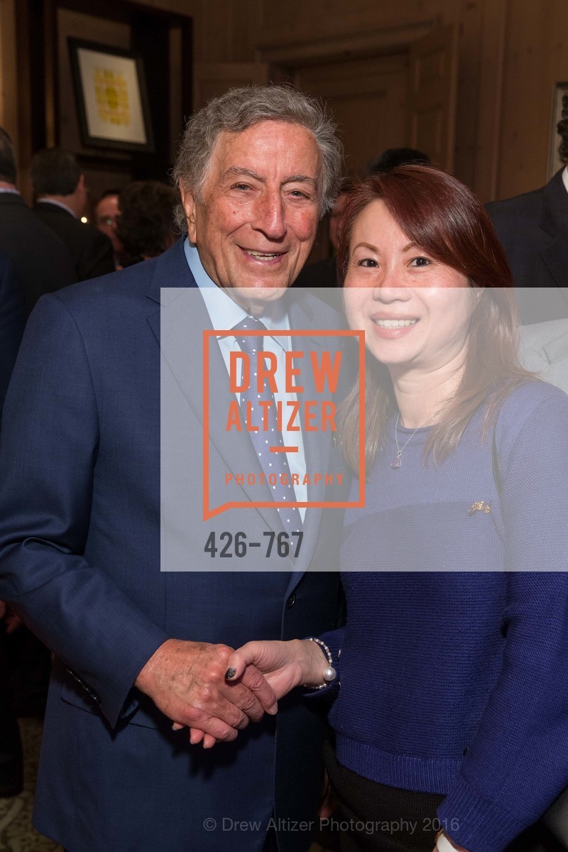 Tony Bennett, A Special Reception with Tony Bennett, The Fairmont, San Francisco, The Penthouse Suite, January 26th, 2016, Photo #426-767 Tony Bennett, Photo #426-767