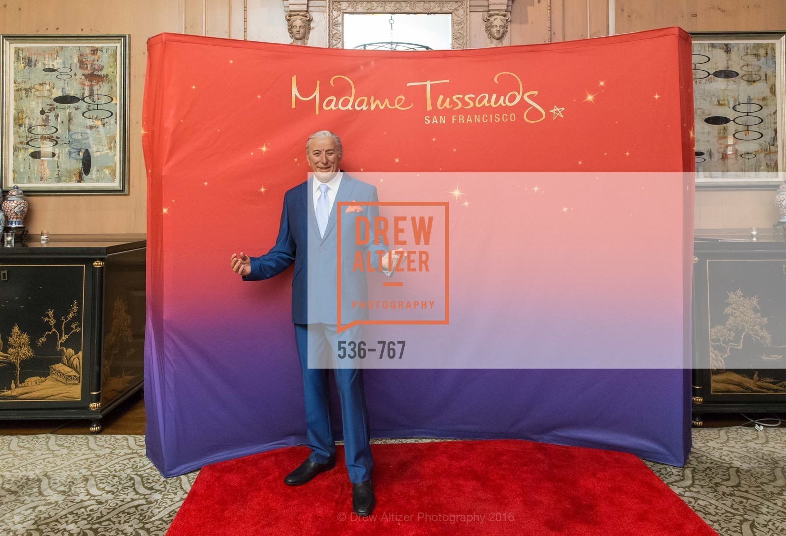 Atmosphere, A Special Reception with Tony Bennett, The Fairmont, San Francisco, The Penthouse Suite, January 26th, 2016, Photo #536-767 Atmosphere, Photo #536-767