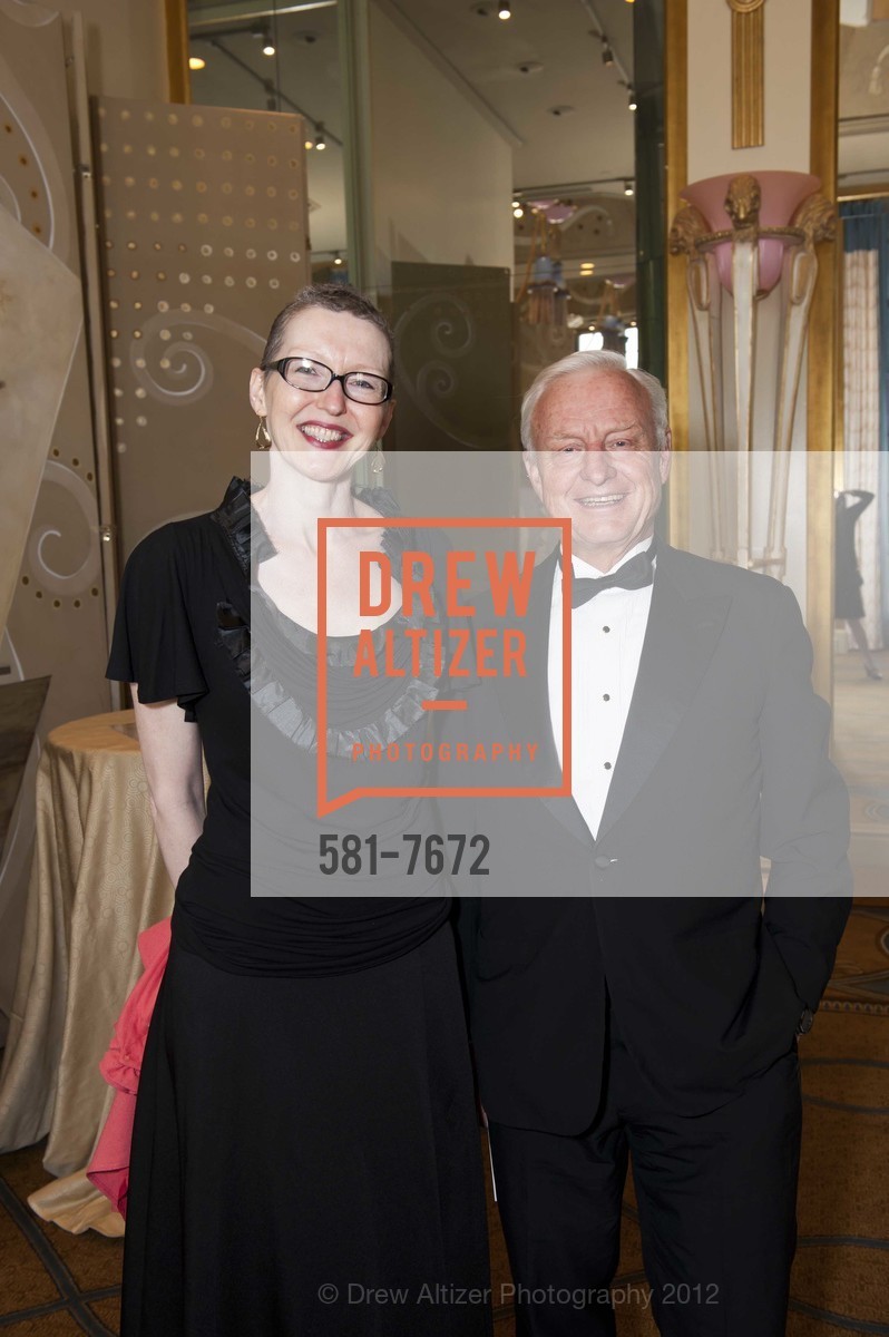 Jan Gurley, Richard Schaper, HAIGHT ASHBURY FREE CLINIC-WALDEN HOUSE Anniversary: Black Tie and Tie Dye Gala, US, June 2nd, 2012, Photo #581-7672 Jan Gurley, Richard Schaper, Photo #581-7672